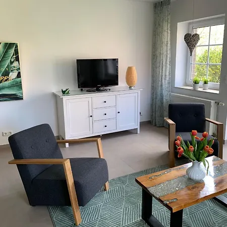 Moderne 2-zimmer By Interhome Apartamento